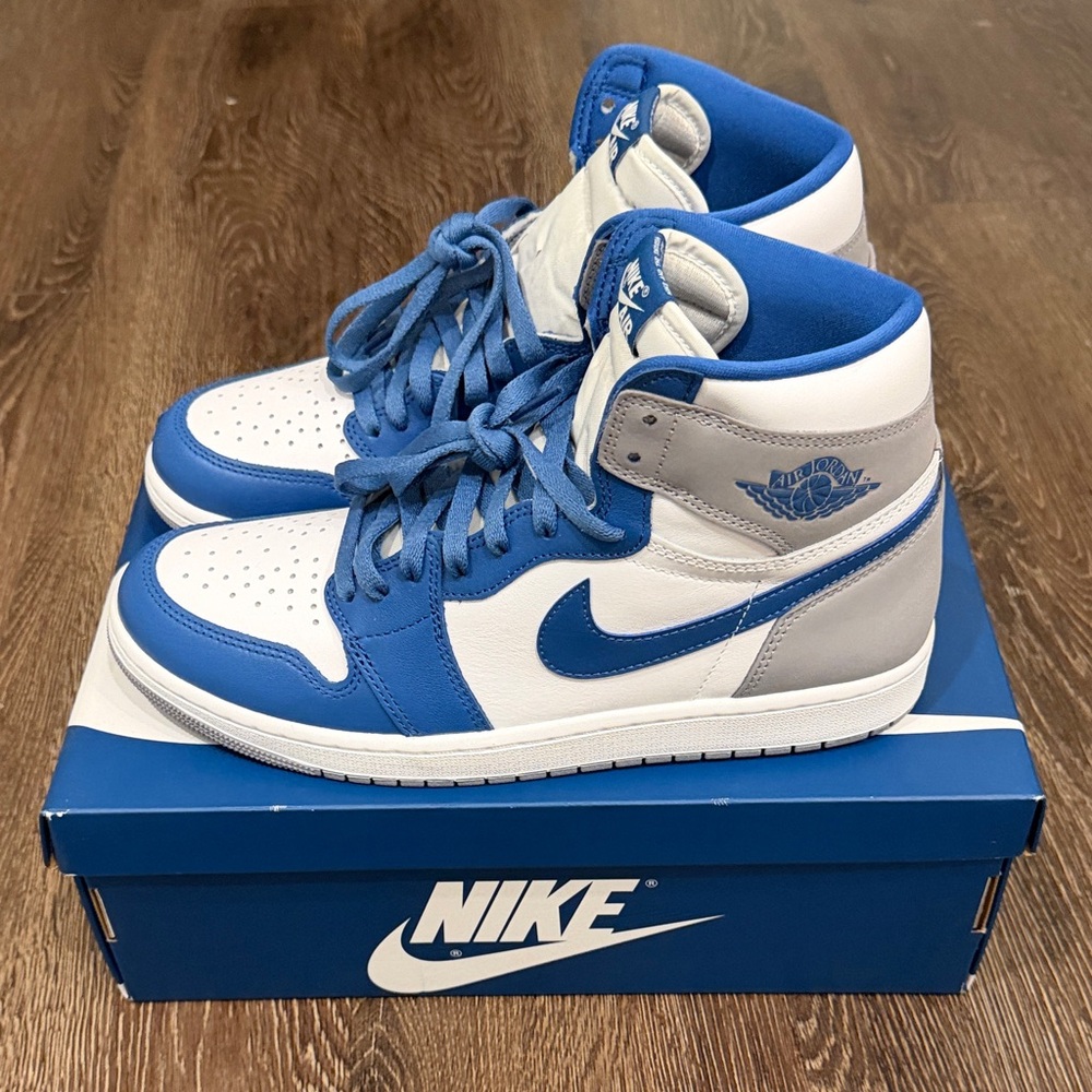 Jordan 1 Retro High OG True Blue - Picture 4 of 6